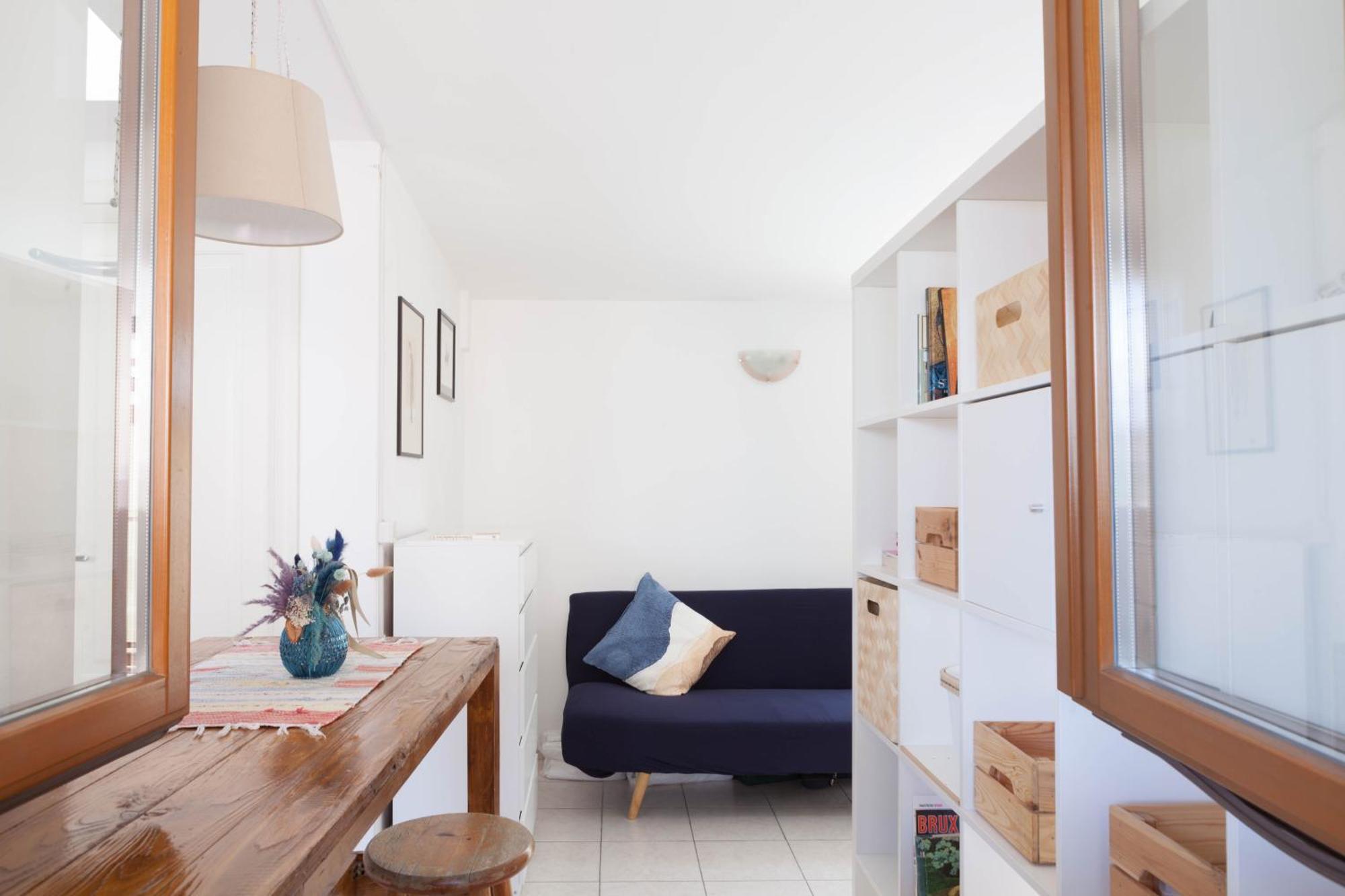 Terrace Apartment Close To Metro Station Milan Exterior photo